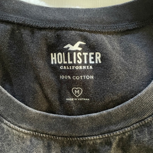 Hollister Black Graphic Tank Top - Picture 5 of 5